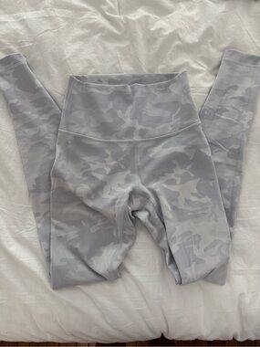 lululemon athletica High-Rise Camo Leggings in Light Gray